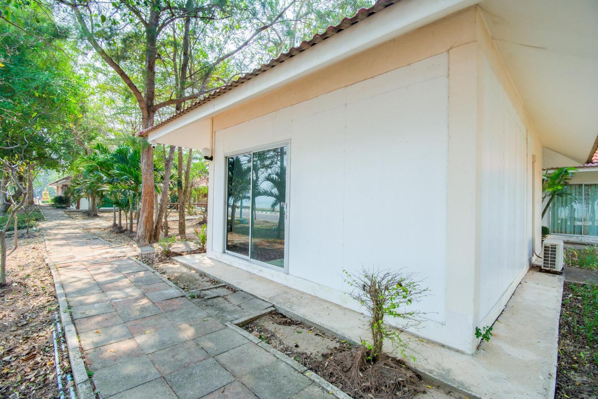 Koh Lak Resort Prachuap Khiri Khan Exterior photo